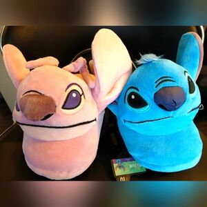 Lilo & Stitch Slippers Women's 5/6- nwt